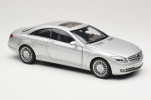 Mercedes CL-Class C216 Argent AUTOart 1:18 76164 Métal Moulé — image 6 sur 8