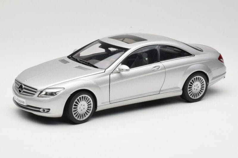 Mercedes CL-Class C216 Argent AUTOart 1:18 76164 Métal Moulé