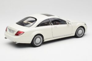 Mercedes CL500 C216 Calcit Blanc AUTOart 1:18 B66962341 Métal Moulé — image 3 sur 8