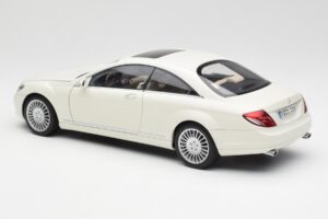 Mercedes CL500 C216 Calcit Blanc AUTOart 1:18 B66962341 Métal Moulé — image 7 sur 8