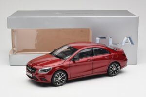Mercedes CLA C117 Designo Patagonia Rouge Métallisé Norev 1:18 B66960131 Métal Moulé — image 8 sur 8