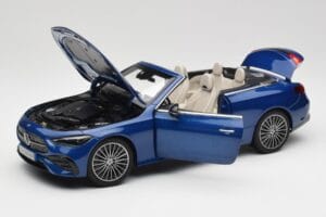 Mercedes CLE Cabriolet A236 Bleu Norev 1:18 B66960653 Métal Moulé — image 2 sur 9