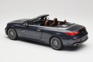 Mercedes CLE Cabriolet A236 Gris Foncé Norev 1:18 B66960654 Métal Moulé — image 8 sur 9
