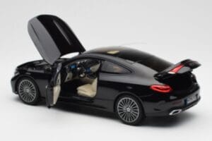 Mercedes CLE C236 Coupe Obsidian Noir Métallique Norev 1:18 183937 Métal Moulé — image 5 sur 8