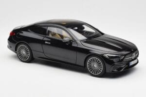 Mercedes CLE C236 Coupe Obsidian Noir Métallique Norev 1:18 183937 Métal Moulé — image 6 sur 8