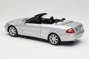 Mercedes CLK 500 Cabriolet Elegance A209 Argent Kyosho 1:18 B66962172 Métal Moulé — image 7 sur 8