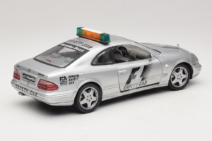 Mercedes AMG CLK 55 F1 Safety Car Maisto 1:18 B66005234 Métal Moulé — image 2 sur 6