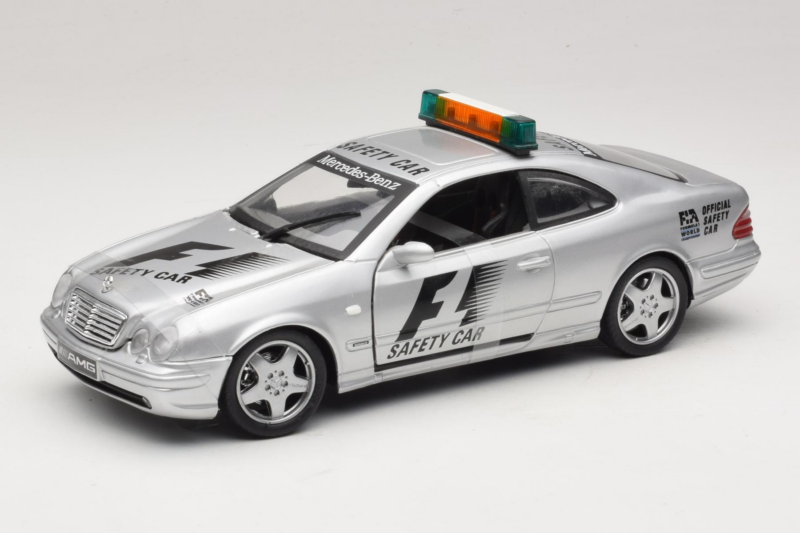 Mercedes AMG CLK 55 F1 Safety Car Maisto 1:18 B66005234 Métal Moulé