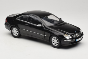 Mercedes CLK C209 Black Metallic Kyosho 1:18 B66962149 Métal Moulé — image 6 sur 8