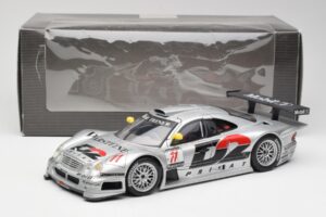 Mercedes CLK GTR #11 Warsteiner AMG FIA GT 1997 Maisto 1:18 B66005232 Métal Moulé — image 8 sur 8