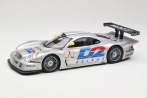Mercedes CLK LM GT1 #1 AMG Mercedes K. Ludwig / R. Zonta FIA GT Championship 1998 Maisto 1:18 56053 Métal Moulé