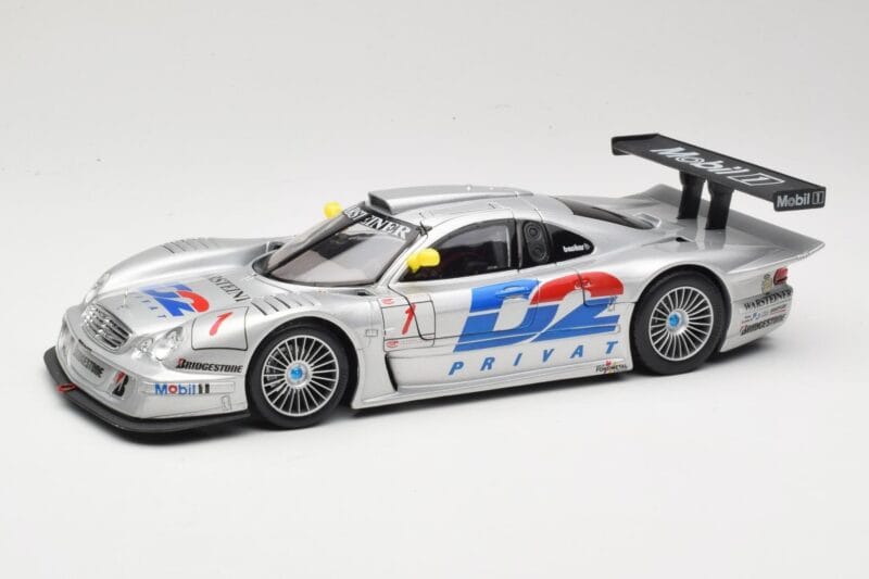 Mercedes CLK LM GT1 #1 AMG Mercedes K. Ludwig / R. Zonta FIA GT Championship 1998 Maisto 1:18 56053 Métal Moulé