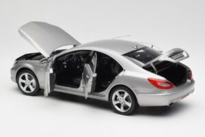 Mercedes CLS C218 Designo Alubeam Titanium Norev 1:18 B66961298 Métal Moulé — image 5 sur 8