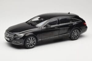Mercedes CLS Shooting Brake X218 Obsidian Black Norev 1:18 B66960115 Métal Moulé