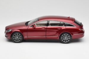 Mercedes CLS Shooting Brake X218 Thulite Rouge Norev 1:18 B66960116 Métal Moulé — image 4 sur 8