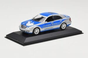 Mercedes E-Class W211 #19 Team Michelin Paris-Beijing 2006 Replacement Box Minichamps 1:43 B66962269-R Métal Moulé — image 2 sur 4