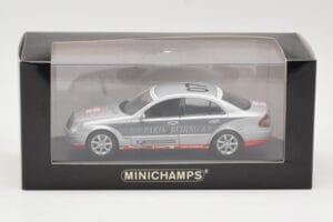 Mercedes E-Class W211 #7 Team AutoBild Paris-Beijing 2006 Replacement Box Minichamps 1:43 MB001 Métal Moulé — image 4 sur 4