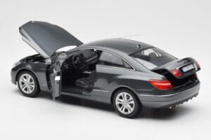 Mercedes E500 C207 Coupe Tenoric Gris Norev 1:18 183540 Métal Moulé — image 5 sur 8
