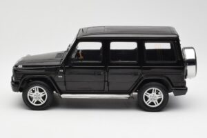 Mercedes G 500 W463 Noir Dealer Edition AUTOart 1:18 B66962143 Métal Moulé — image 4 sur 8