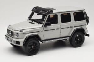 Mercedes G 63 AMG 4x4 Squared Arabian Grey Almost Real 1:18 820829 Métal Moulé