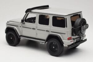 Mercedes G 63 AMG 4x4 Squared Arabian Grey Almost Real 1:18 820829 Métal Moulé — image 7 sur 8