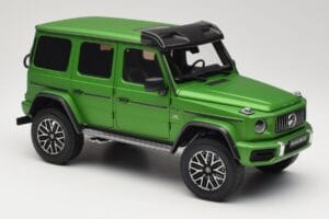 Mercedes G 63 AMG 4x4 Squared Green Hell Magno Almost Real 1:18 820821 Métal Moulé — image 6 sur 8