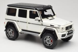 Mercedes G 63 AMG 4x4 Squared Polar White Almost Real 1:18 820203 Métal Moulé — image 6 sur 8