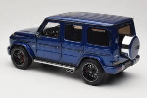 Mercedes G 63 AMG W463 Blue Metallic Minichamps 1:18 110037061 Métal Moulé — image 7 sur 8