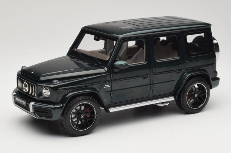 Mercedes G 63 AMG W463 Green Metallic Minichamps 1:18 110037066 Métal Moulé