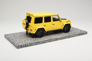 Mercedes Brabus 850 6.0 Widestar G63 W463 Electric Beam Yellow Minichamps 1:18 107032402 Métal Moulé — image 2 sur 6