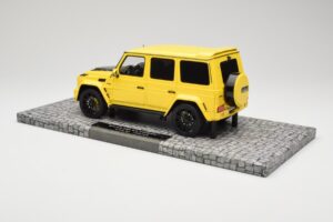 Mercedes Brabus 850 6.0 Widestar G63 W463 Electric Beam Yellow Minichamps 1:18 107032402 Métal Moulé — image 5 sur 6