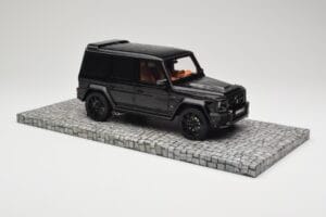 Mercedes Brabus 850 6.0 Widestar G63 W463 Obsidian Black Metallic Minichamps 1:18 107032400 Métal Moulé — image 4 sur 6