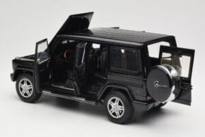 Mercedes G-Class G 500 W463 Smaragd Black Metallic AUTOart 1:18 76101 Métal Moulé — image 5 sur 8