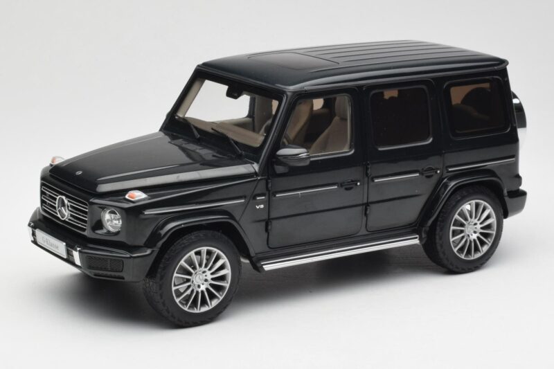 Mercedes G-Class G500 W463A Emerald Green Minichamps 1:18 B66960810 Métal Moulé