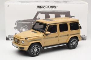 Mercedes G-Class G 500 W463A Solarbeam Yellow Metallic Minichamps 1:18 113037108 Métal Moulé — image 8 sur 8