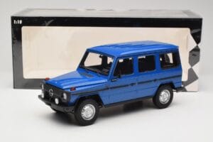 Mercedes G-Class W460 LWB Bleu Foncé Minichamps 1:18 155038100 Métal Moulé — image 6 sur 6