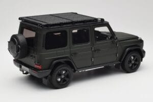 Mercedes G-Class W465 Olive Norev 1:18 B66960662 Métal Moulé — image 3 sur 8