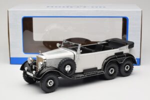 Mercedes G4 W31 Blanc MCG 1:18 MCG18208 Métal Moulé — image 6 sur 6