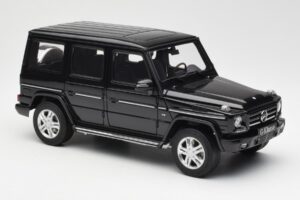 Mercedes G500 W463 Noir AUTOart 1:18 76216 Métal Moulé — image 6 sur 8