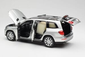 Mercedes GL-Class X166 Iridium Argent Métallisé Norev 1:18 B66960097 Métal Moulé — image 5 sur 8