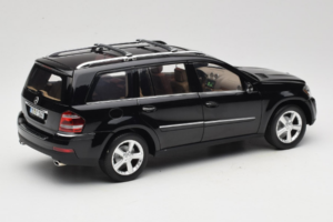 Mercedes GL X164 Obsidian Black Minichamps 1:18 B66962334 Métal Moulé — image 3 sur 8