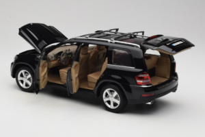 Mercedes GL X164 Obsidian Black Minichamps 1:18 B66962334 Métal Moulé — image 5 sur 8