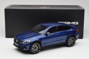 Mercedes AMG GLC 43 Coupe Brilliant Bleu GT Spirit 1:18 B66960468 Résine — image 6 sur 6