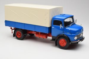 Mercedes L911 Bleu Schuco 1:18 450044800 Métal Moulé — image 6 sur 8