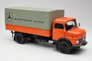 Mercedes L911 Orange Schuco 1:18 450044700 Métal Moulé — image 6 sur 8