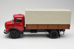 Mercedes L 911 Rouge Schuco 1:18 450016400 Métal Moulé — image 4 sur 8