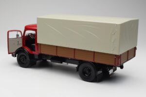Mercedes L 911 Rouge Schuco 1:18 450016400 Métal Moulé — image 5 sur 8