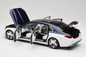 Mercedes Maybach S-Class Z223 Nautical Blue Diamond White Almost Real 1:18 820126 Métal Moulé — image 5 sur 8