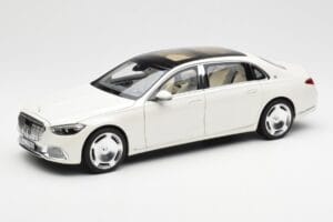 Mercedes Maybach S680 4Matic X223 Diamond Blanc Norev 1:18 183918 Métal Moulé