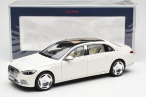 Mercedes Maybach S680 4Matic X223 Diamond Blanc Norev 1:18 183918 Métal Moulé — image 8 sur 8